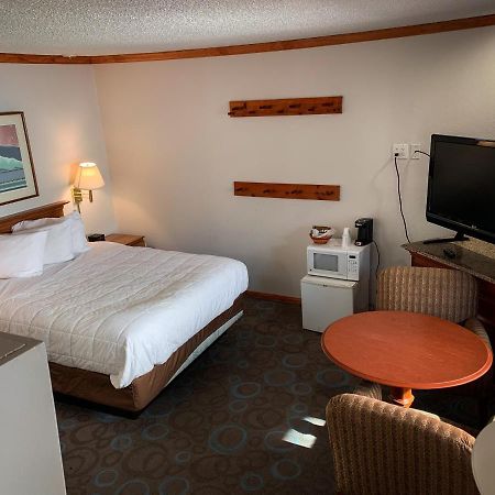 Ventura Grand Inn Mammoth Lakes Exteriör bild