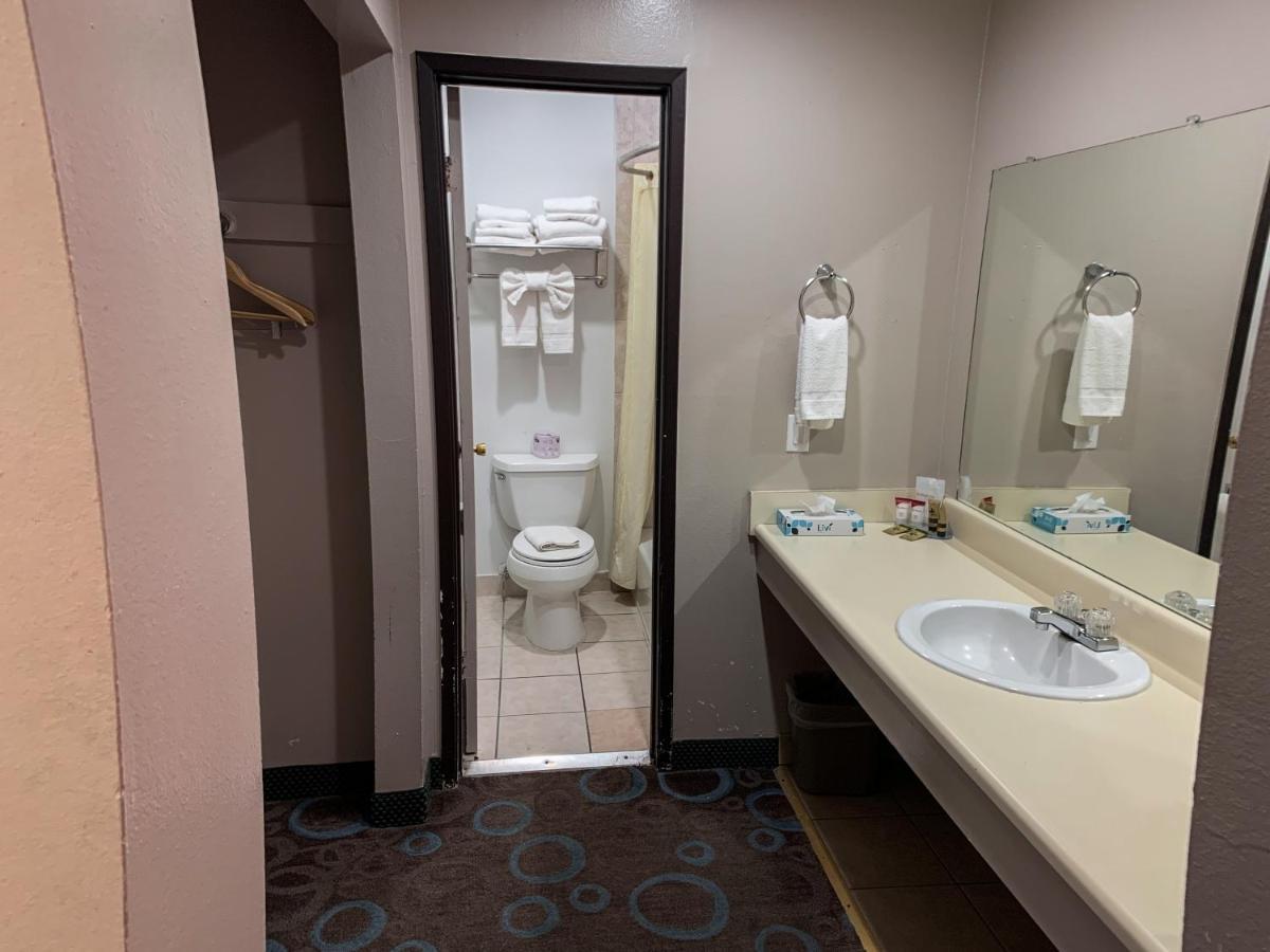 Ventura Grand Inn Mammoth Lakes Exteriör bild