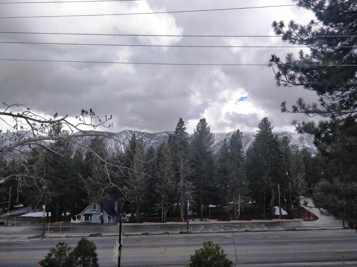 Ventura Grand Inn Mammoth Lakes Exteriör bild