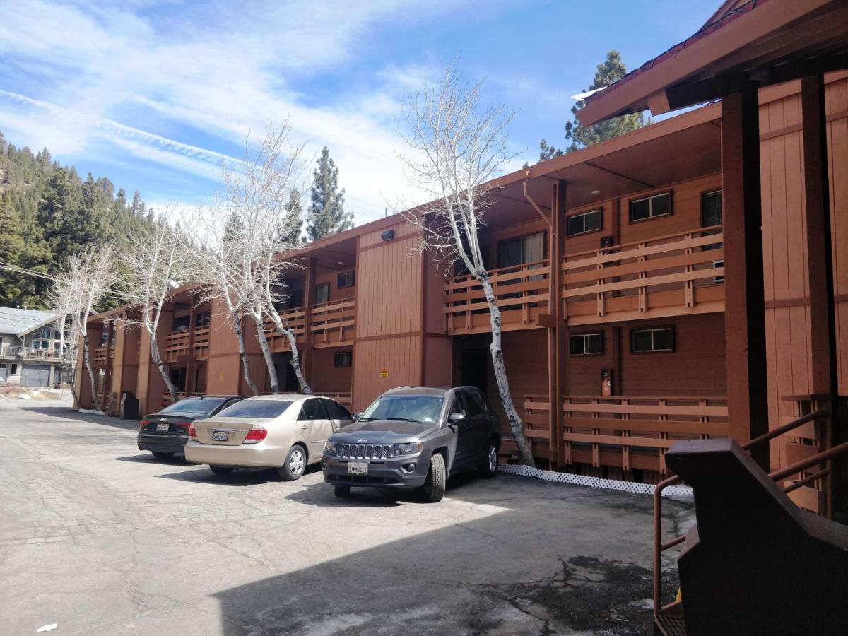 Ventura Grand Inn Mammoth Lakes Exteriör bild