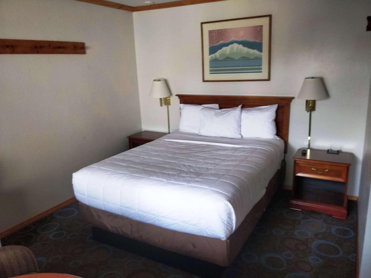 Ventura Grand Inn Mammoth Lakes Exteriör bild