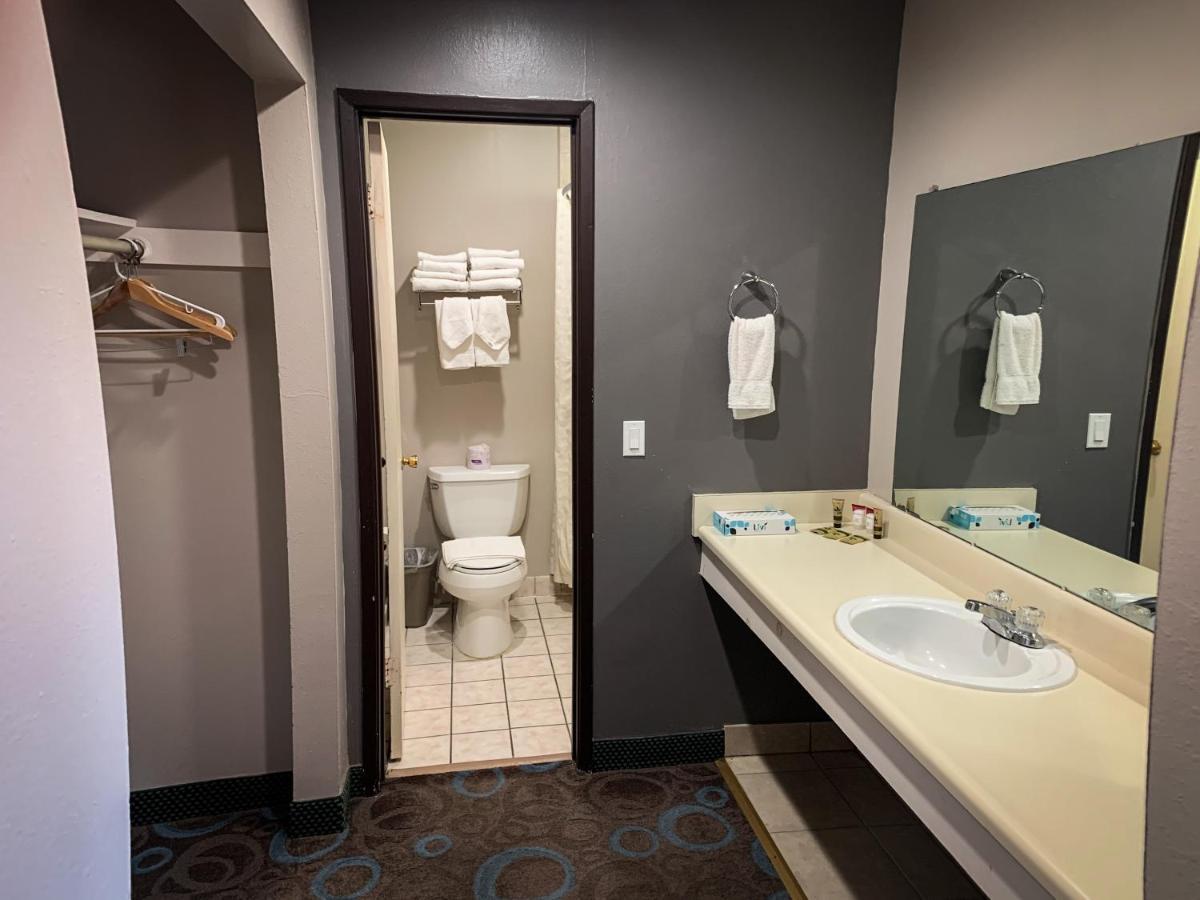 Ventura Grand Inn Mammoth Lakes Exteriör bild